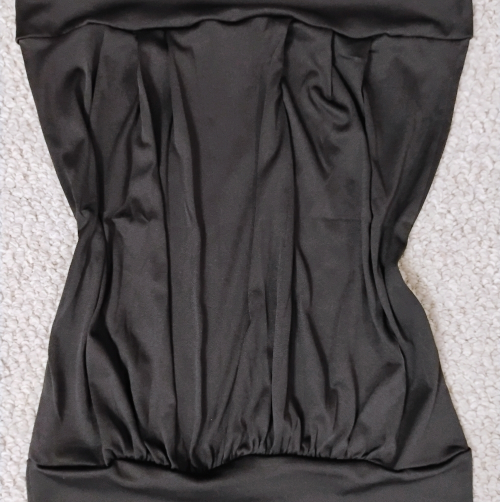 Elegant Black Strapless Top